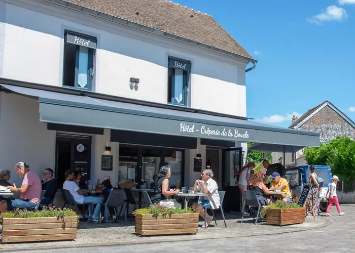 Moisson Hotels