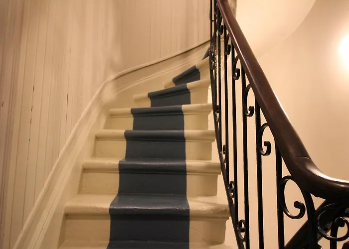 L'Escapade Bordelaise - Cote Jardin Bed and Breakfast Bordeaux