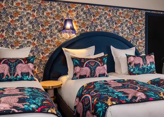 Hotel Ginette A La Folie & Spa Paris