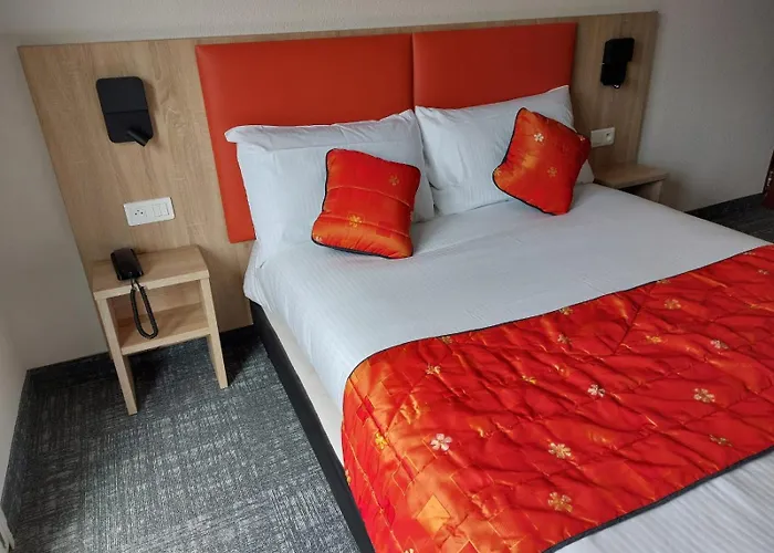 Custines Hotels
