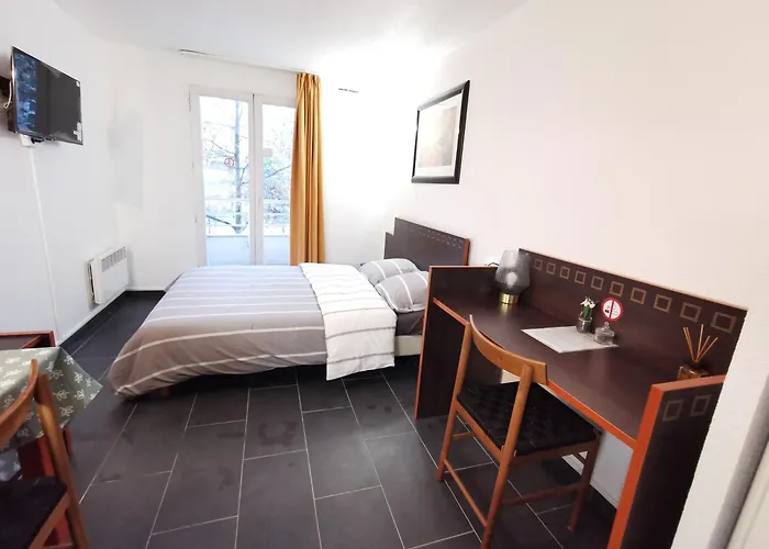 Appart Hotel La Defense Courbevoie