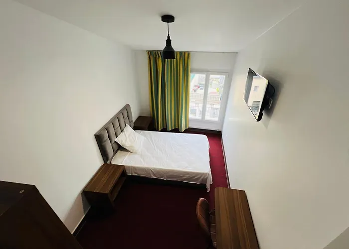 Hotels in Bagneux (Hauts-de-Seine)