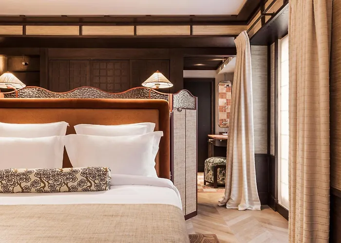 Hotel Hana Paris