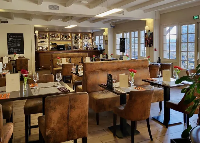 Hotels in Dourdan