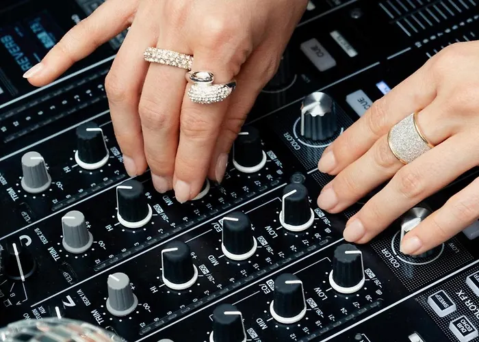 Chouchou Hotel Paris