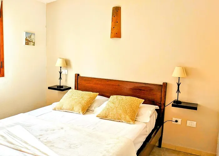 Sari-Solenzara Hotels