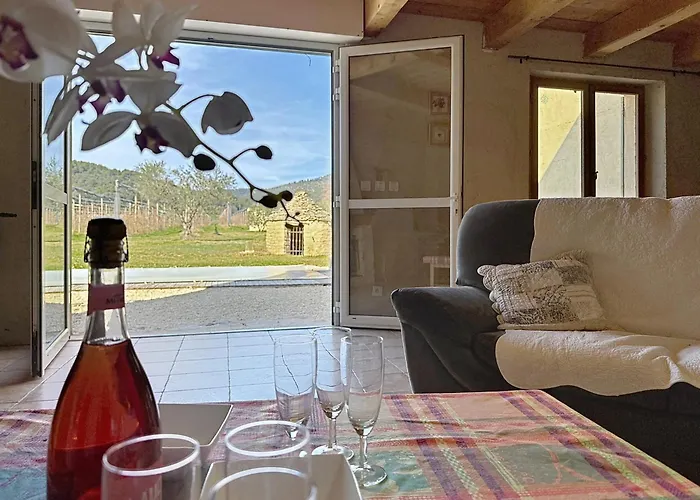 Villa Les Jardins de Bouteille à Manosque avec Piscine