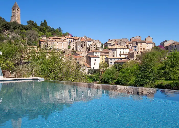 Olargues Hotels
