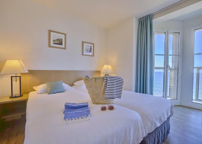 Residence Reine Marine Saint-Malo Mit Golfplatz