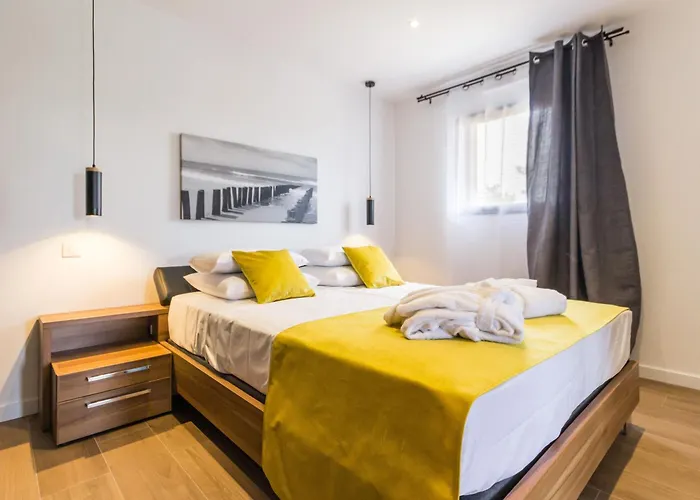 Gîte Préfailles, 2 pièces, 2 personnes - FR-1-306-1209 avec Piscine