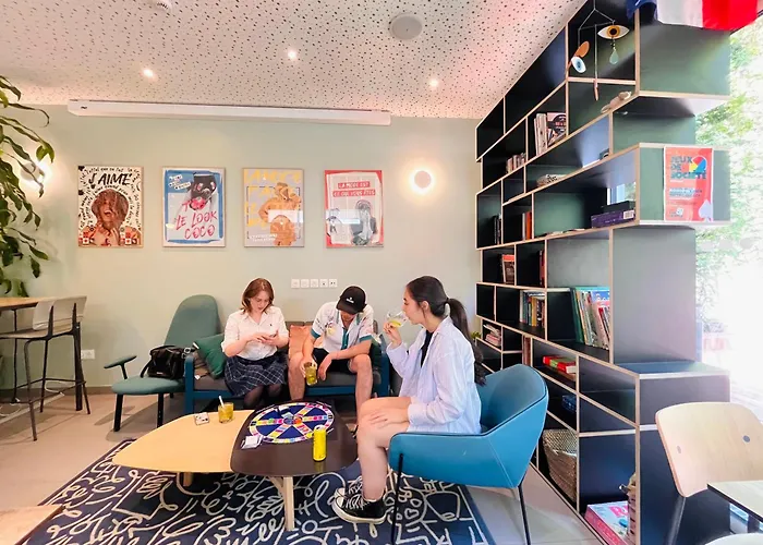 The People - Paris Bercy Hostel