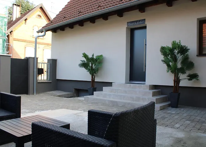 Maison privative SPA Jacuzzi Sauna Salle de jeux Weitbruch Privée