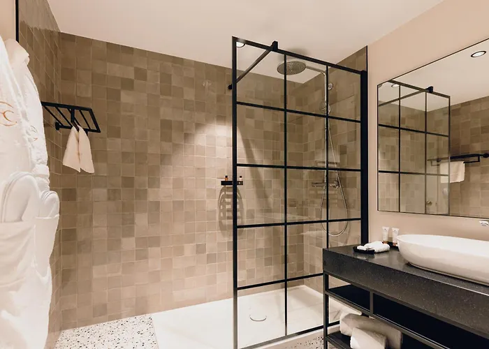 Cedre Beaune, A Beauvallon Hotel & Spa Mit Golfplatz