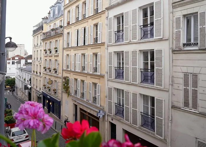 Hotel Litteraire Marcel Ayme, BW Premier Collection Paris