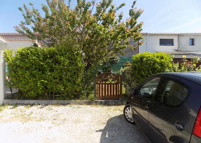 Saint Georges de Didonne - PETITE MAISON avec son petit coin de paradis extérieur Privée