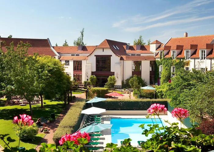 Gressy Hotels