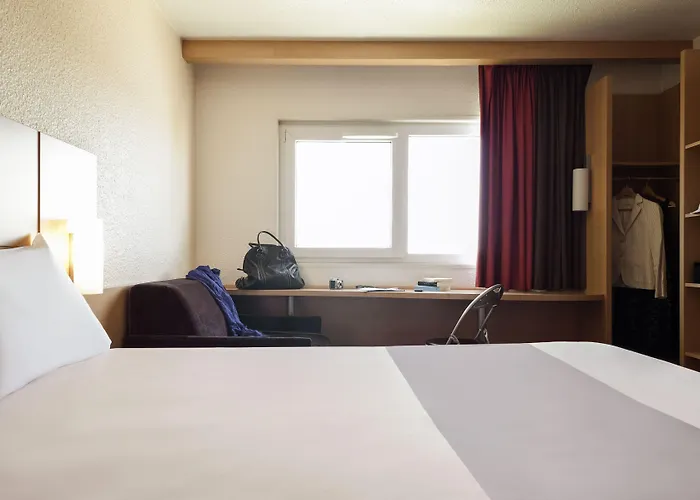 Wimille Hotels