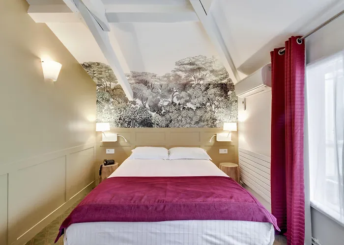 Passy Eiffel Hotel Paris
