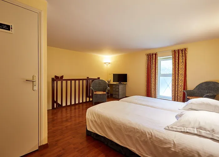 Colleville-sur-Mer Hotels