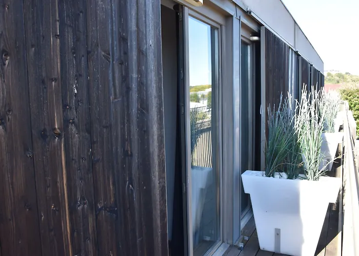 Adonis Lyon Dock Ouest Aparthotel