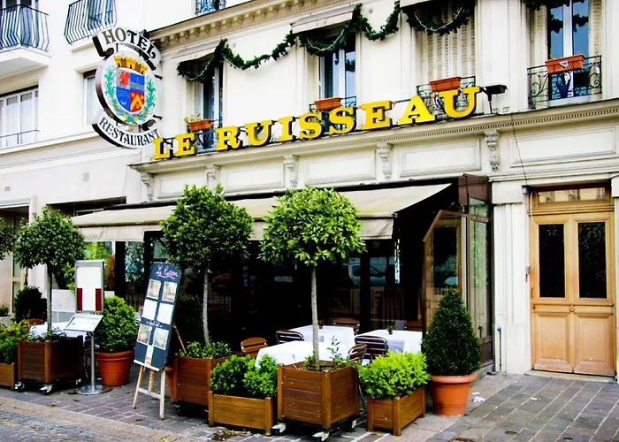 Saint-Mande Hotels