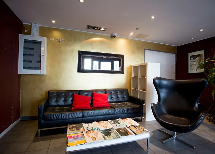 Le Carmin By Popinns Vitry-sur-Seine