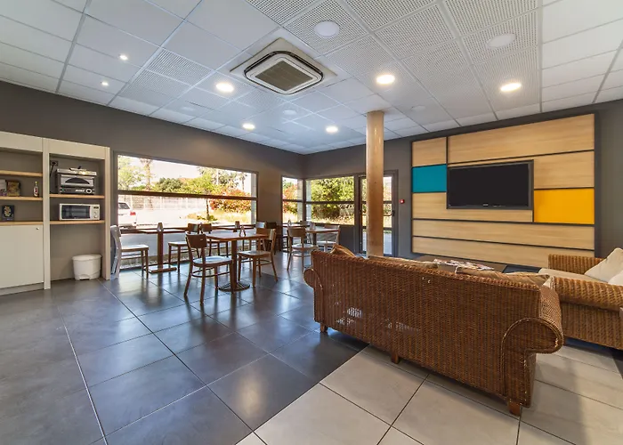Saleilles Hotels
