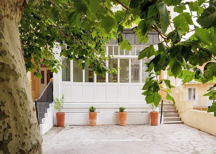 Alfred Hotels Les Halles Biarritz