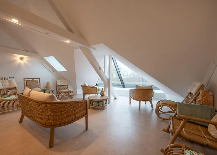 Danne-et-Quatre-Vents Hotels