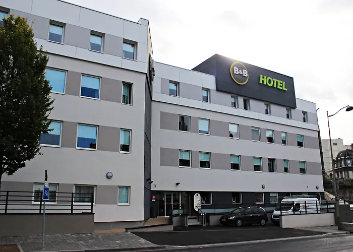 B&B HOTEL Reims Centre Gare