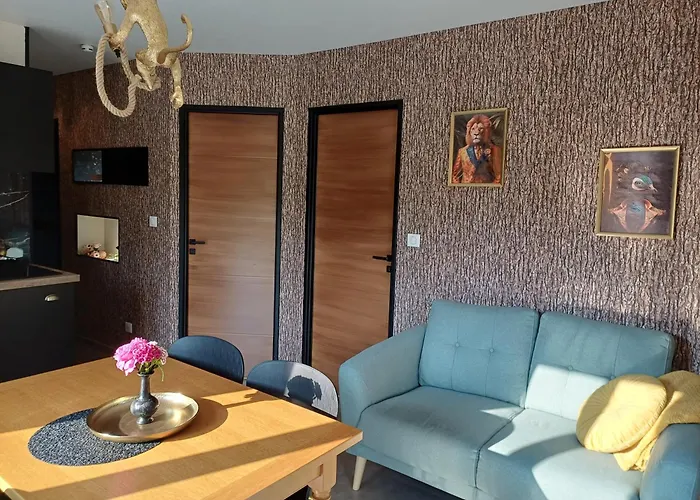 Bligny-sur-Ouche Hotels