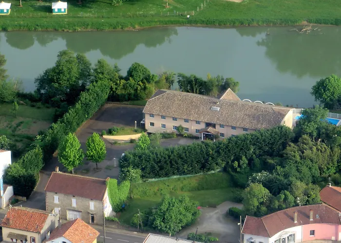 Aire-sur-l'Adour Hotels