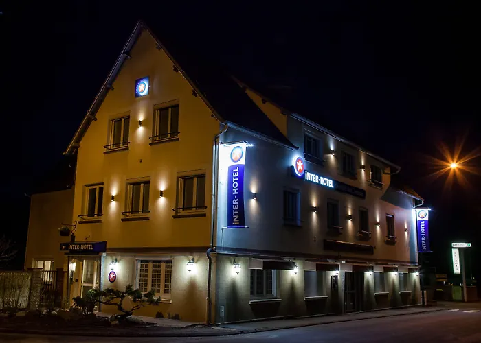 Brezolles Hotels