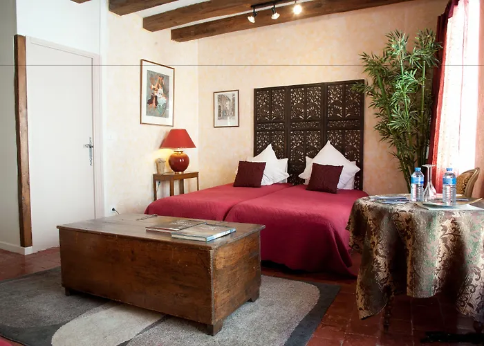 Bed and Breakfast La Demeure Saint-Ours à Loches