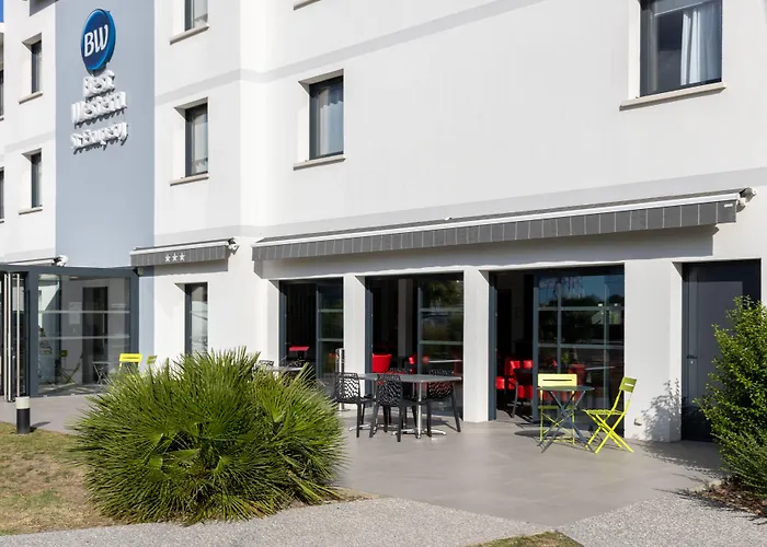 Eysines Hotels