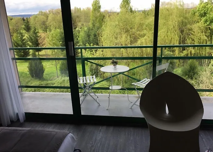 Levernois Hotels