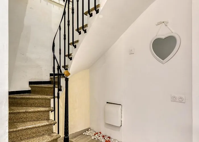 Le bourget - Suite romantique Narbonne
