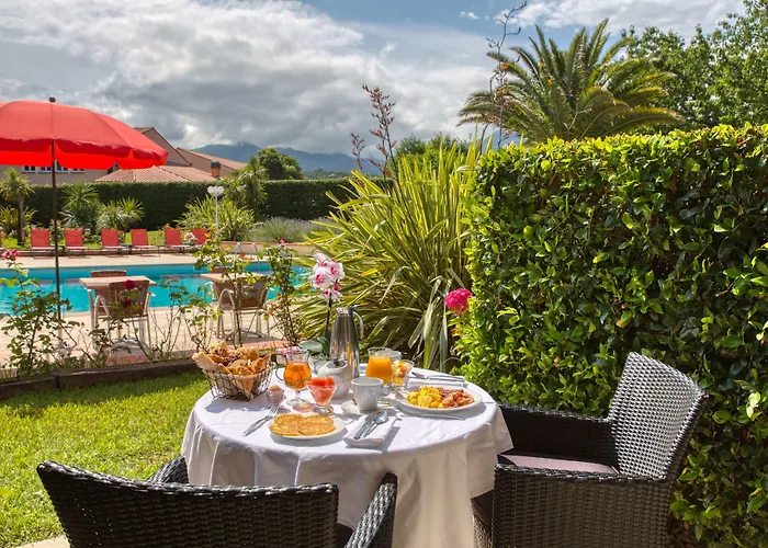 Prades (Pyrenees-Orientales) Hotels