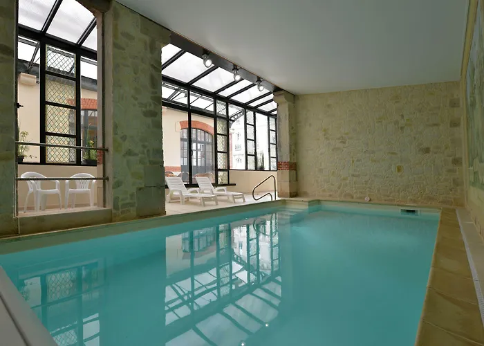 Ay-Champagne Hotels