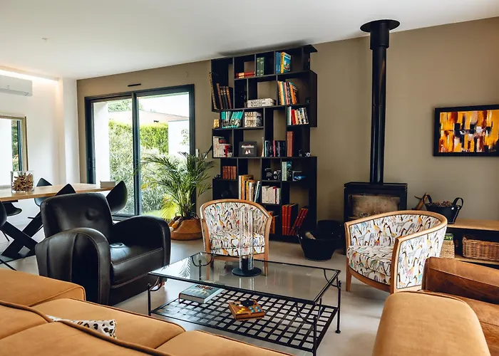 Bed and Breakfast Bread Et Couette Lyon