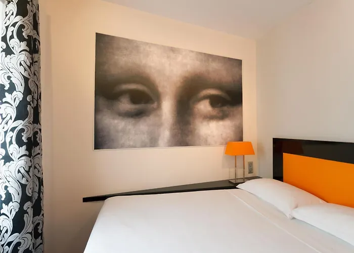 Petit Madeleine Hotel Paris