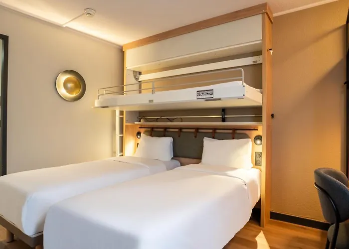 Hotel Campanile Prime - Suresnes - La Defense