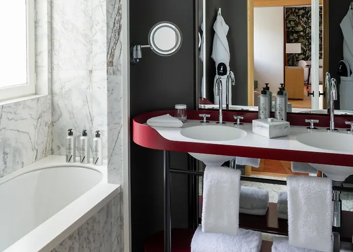 Hotel De Sers Champs Elysees Paris