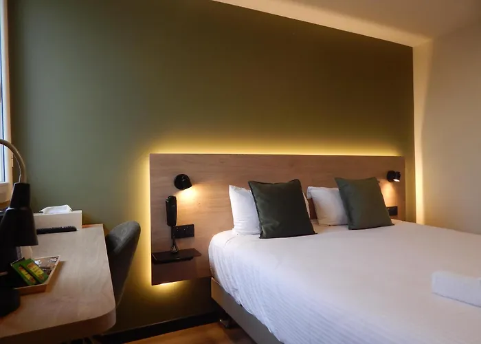 Chenove Hotels