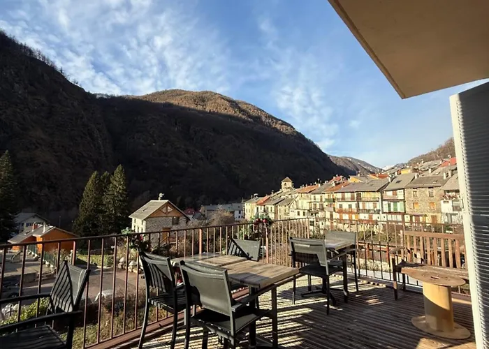 Isola Hotels