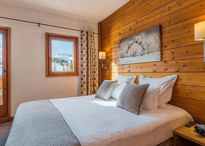 Hotel Carlina By Les Etincelles La Plagne