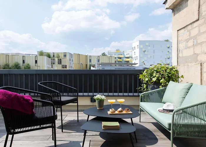 Mercure Paris Bercy Bibliotheque