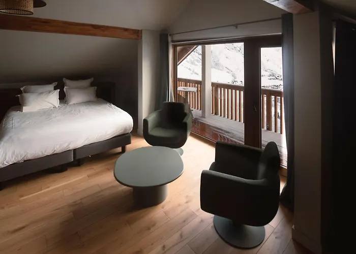 Les Cedres - Hotel - Restaurants - Spa Saint-Sorlin-dʼArves