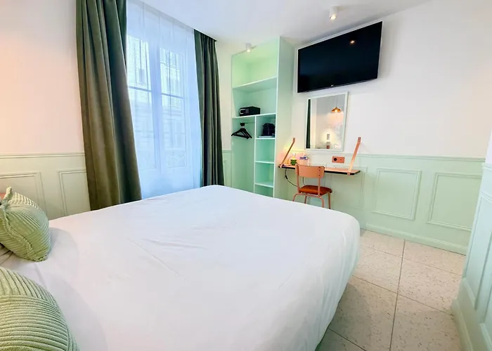 Hotel La Petite Rosa Paris