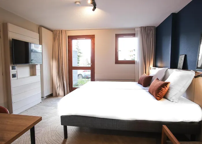 Villard-sur-Doron Hotels